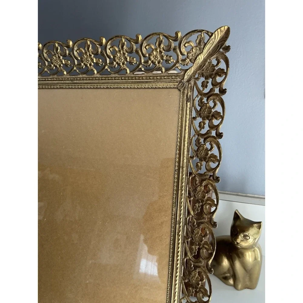 Large Vintage Ornate Hollywood Regency Picture Frame / Tray‎ Floral